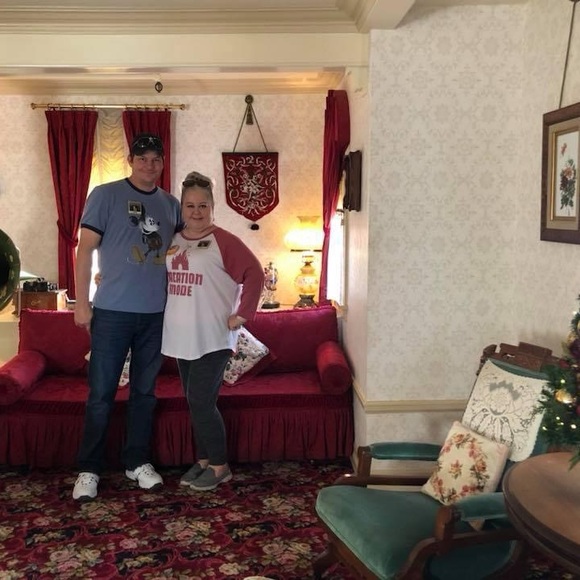 Meet your Posher, Cara - Picture 5 of 15